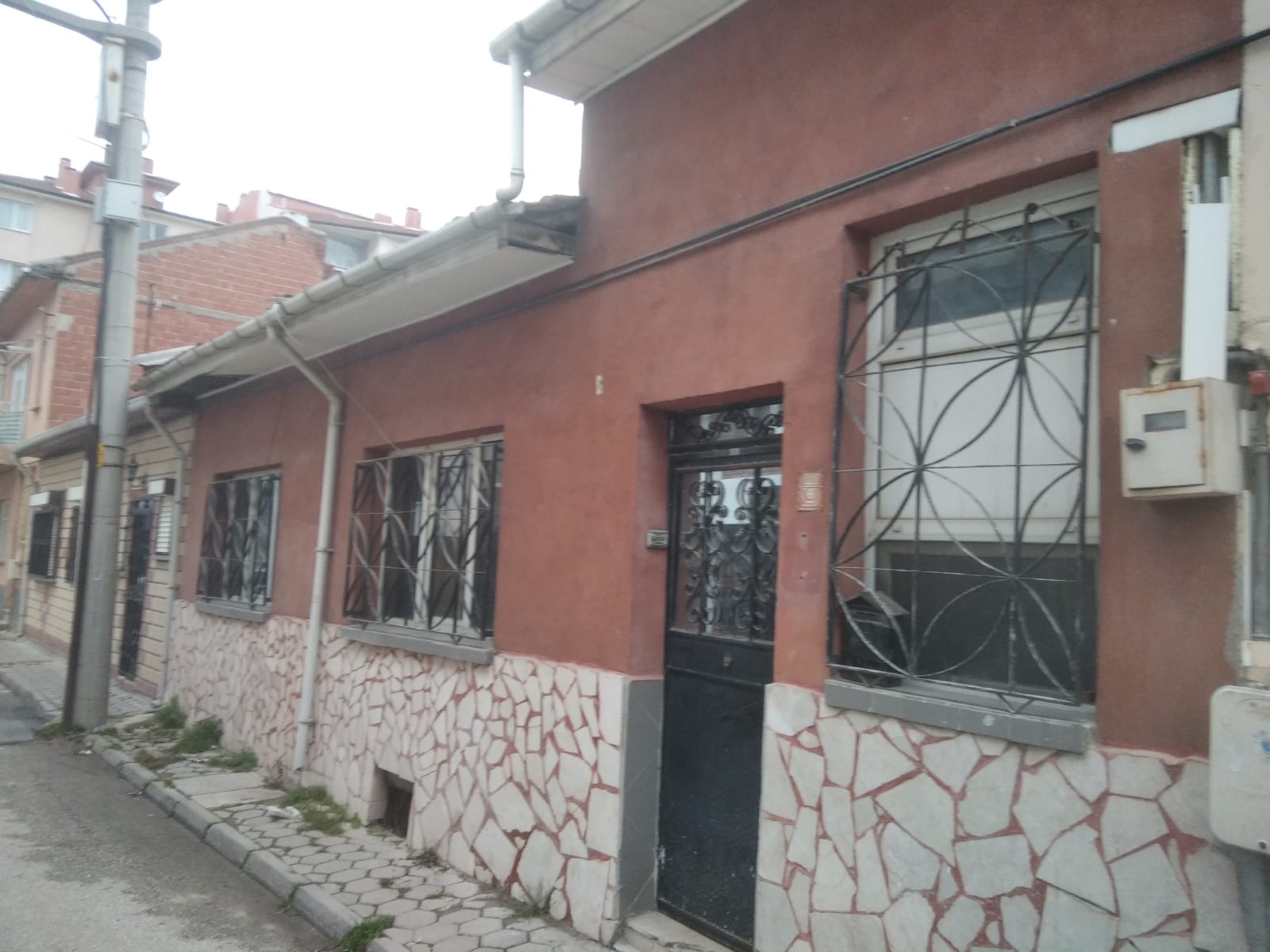 ömerağa mah. müstakil satılık ev